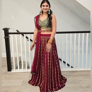 Beautiful green and maroon lehenga, perfect for Diwali & any wedding event! S: L